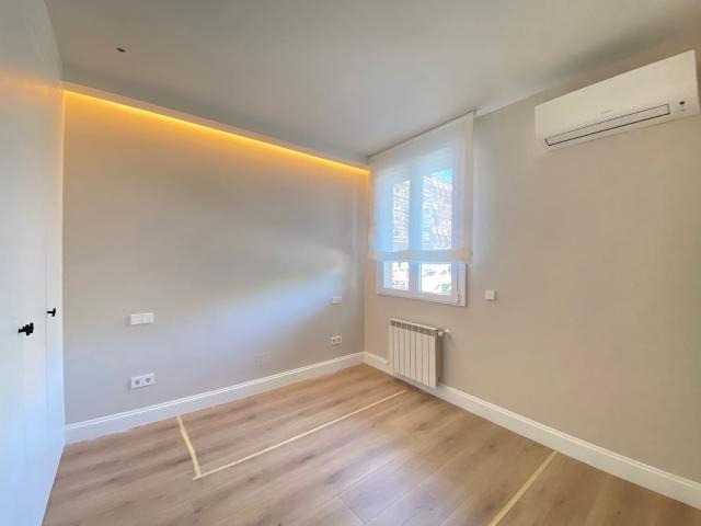 Flat for rent in Ciudad Jardín, Madrid city, Madrid