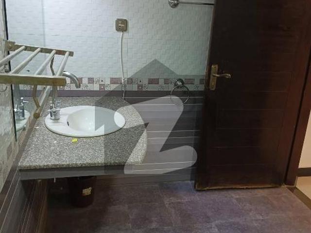 Flat For Rent In G11 G 11