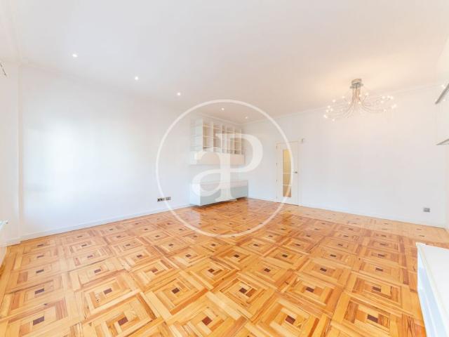 Flat for rent in Jose Abascal