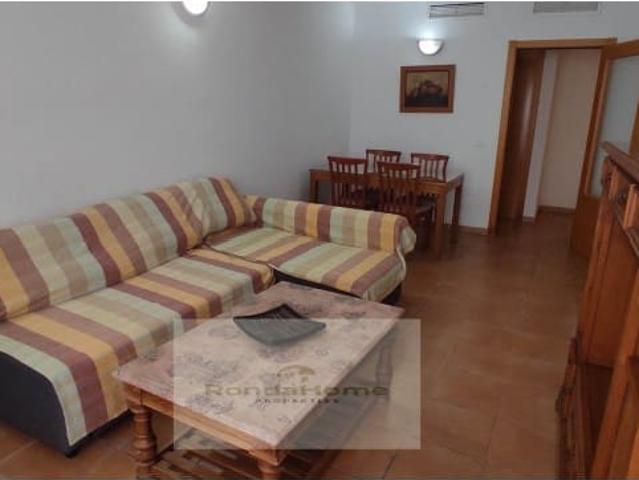 Flat for rent in Los Pacos, Fuengirola, Málaga