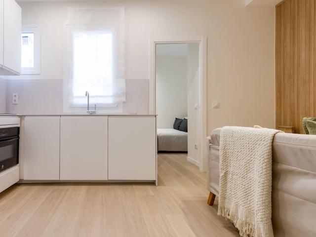 Flat for rent in Palos de Moguer, Madrid city, Madrid