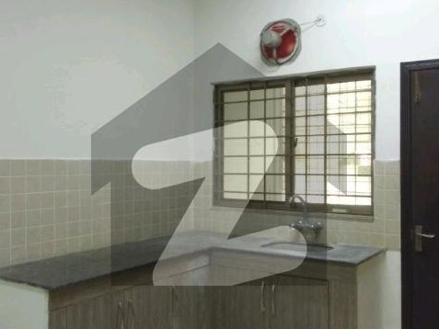 Flat For Rent In Rs. 125000 Askari 11 Sector B
