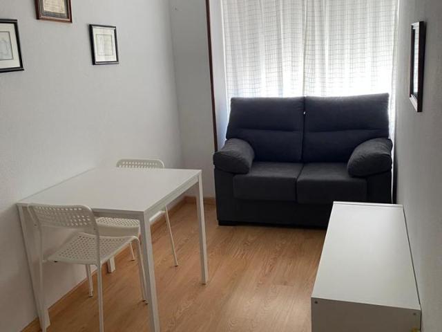 Flat for rent in Santiago de Compostela of 27 m2