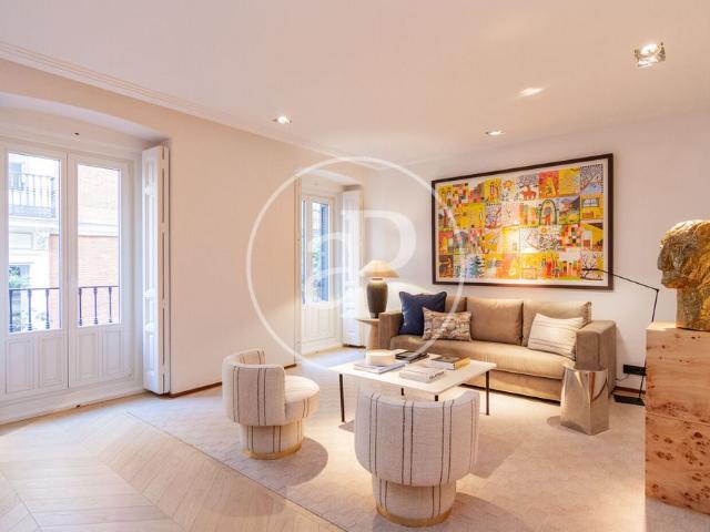 Flat for rent in the Barrio de las Letras