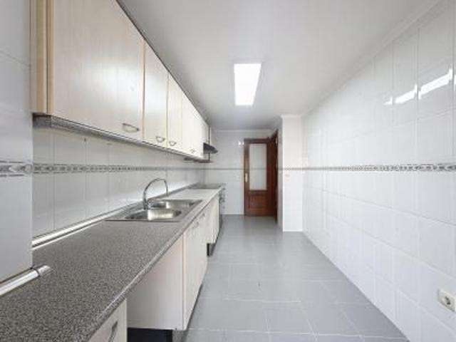 Flat for Rent in Torrent — Calle Benalup
