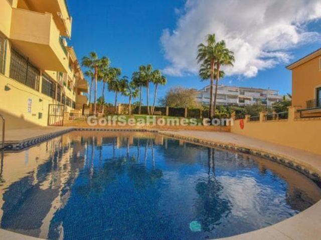 Flat for rent in Torrequebrada, Benalmádena, Málaga