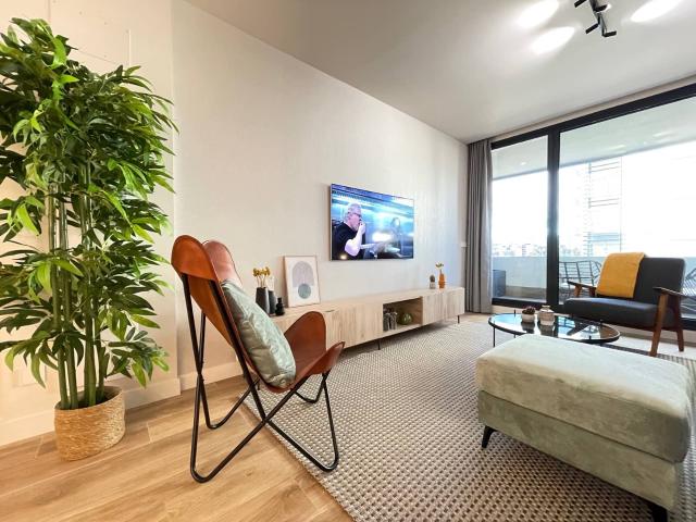 Flat for rent in Valdeacederas, Madrid city, Madrid