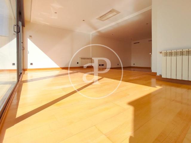 Flat for rent in Valdebebas Valdefuentes Hortaleza