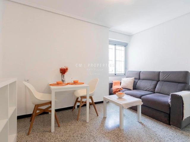 Flat for rent in Valencia city, Valencia