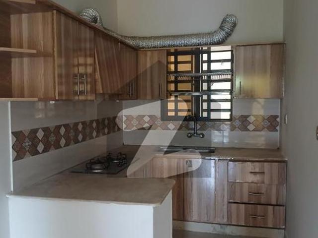 Flat for rent safari enclave near safoora chorangi rim jhim tower sadi town road karachi. Safari Enclave Apartments