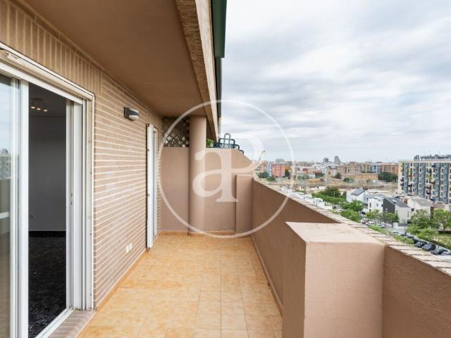 Flat for rent with Terrace in Malilla Valencia