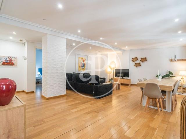 Flat for rent with Terrace in San Francesc Valencia