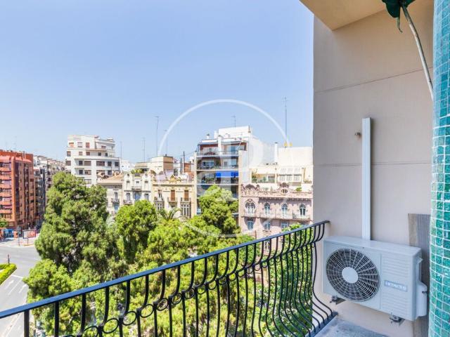Flat for rent with views in Gran Vía Valencia