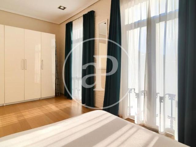 Flat for rent with views in Ruzafa Valencia