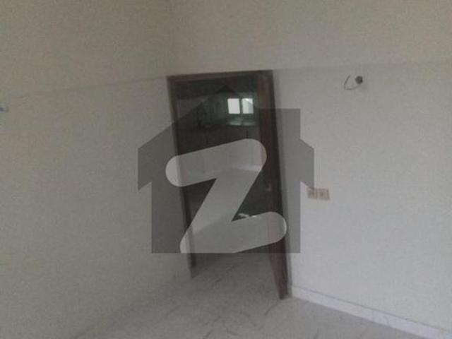Flat For Rent 3rd Floor 3 Bed DD Gulistan Erum 70000 Boundary wall 6+1 Gulshan Iqbal block 3 *Code 16948 * Gulshan e Iqbal Block 3