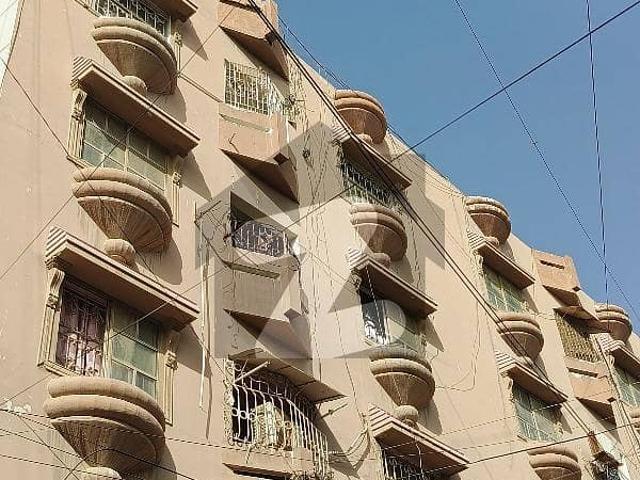 Flat for sale block g best location