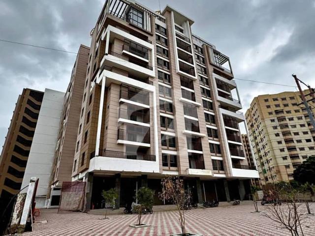 Flat for sale in falak naz twin's tower