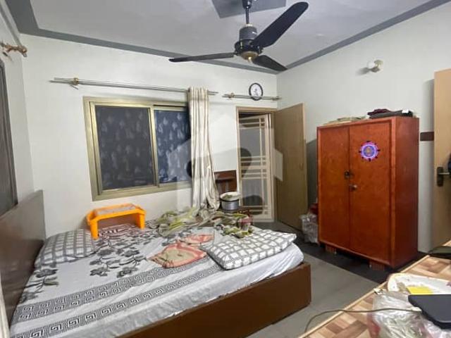 Flat For Sale In Gulshan E Iqbal Block 13A