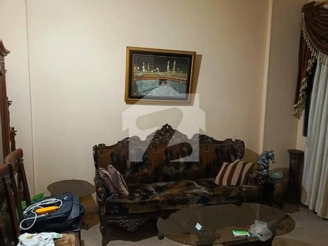 Flat for sale in pha housing scheme