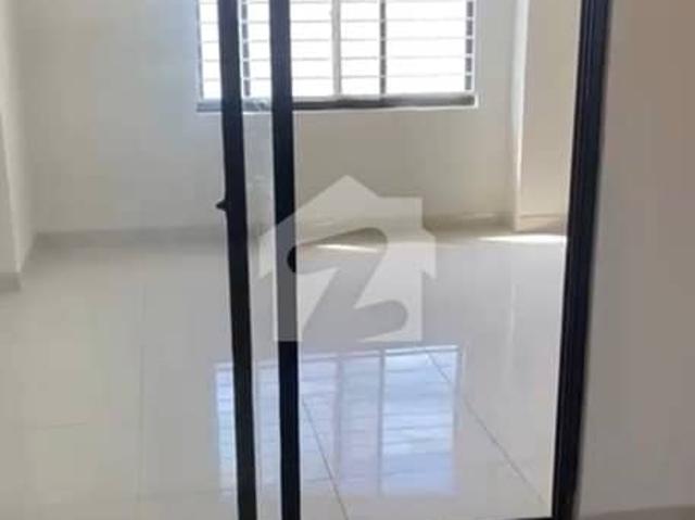 Flat for Sale in Royal Skylines