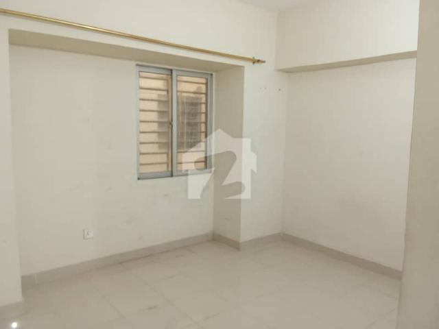 Flat For sale In Rs. 29500