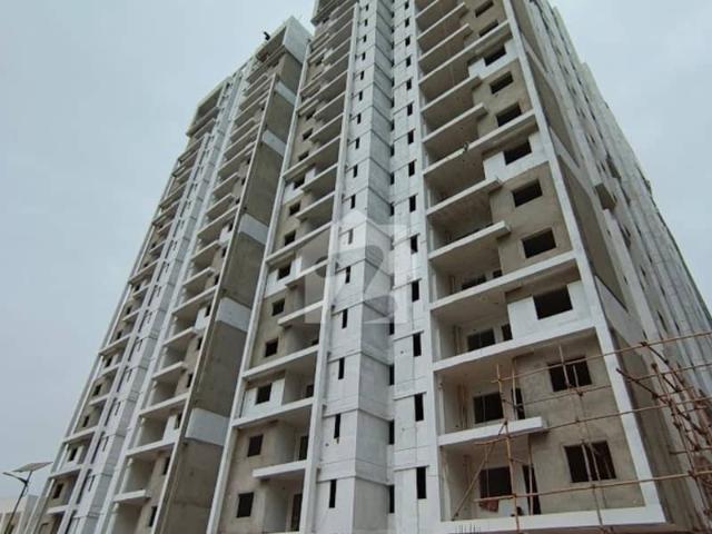 Flat for sale in shayan iconic residency callachi cooperative housing society block 10/a, gulshan e iqbal