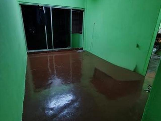 Flat for Sale Jalan Haji Manan Kluang