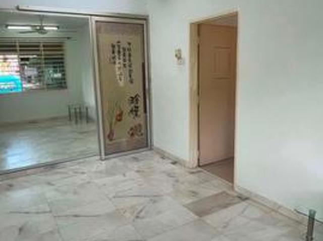 Flat For Sale Taman Ehsan Jaya