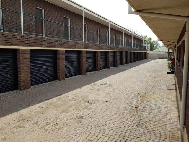 Flat for Sale Vereeniging Central