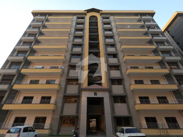 Flat For Sale 3 Bed DD Sector J 2750 Square Feet G+9 Building