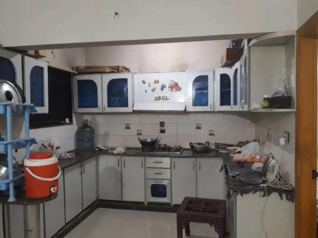 Flat for sell Karachi Tariq Road ID 48597