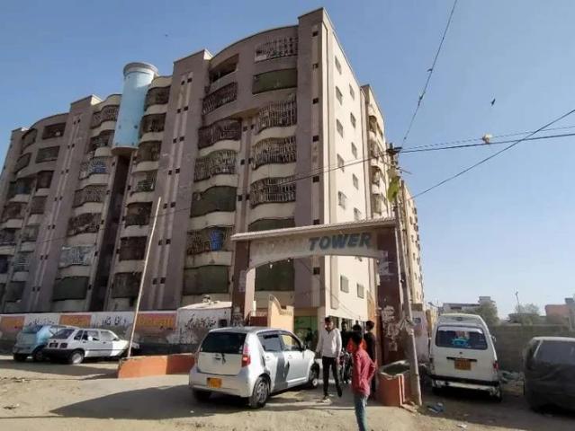 Flat for sell reasonable price. Karachi Buffer Zone 2 ID 56770