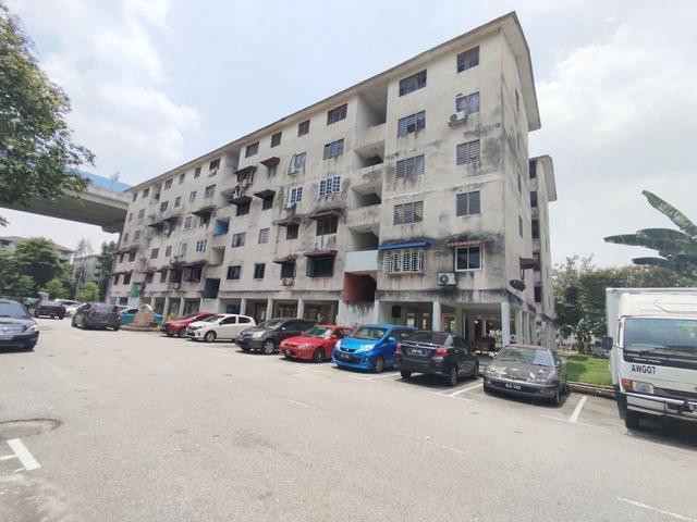 Flat Gugusan Seroja Seksyen 6 Kota Damansara For Sale