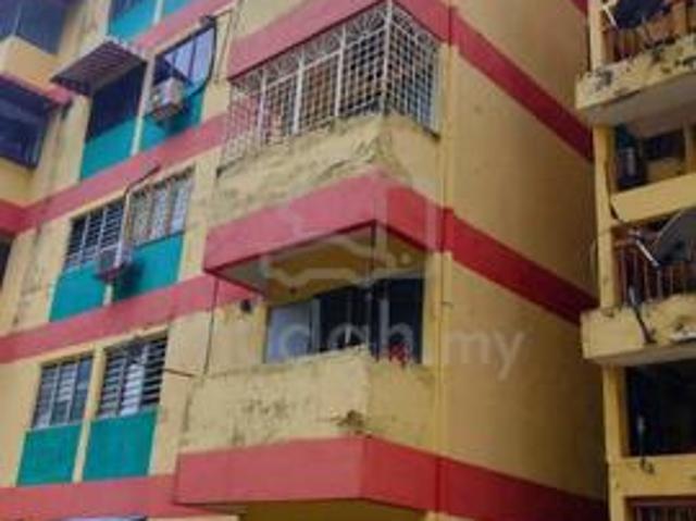 Flat Glen Court Bandar Sungai Long Block b tingkat 4 fully renovated