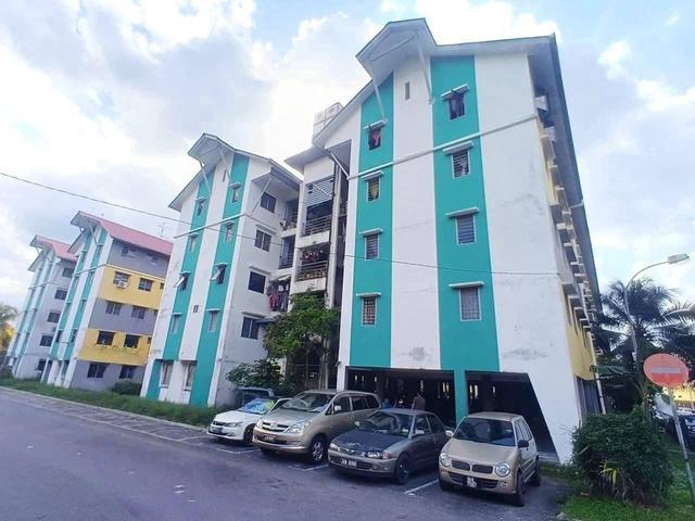 Flat Hijau Taman Plentong Utama Johor Bahru Cash back Unit