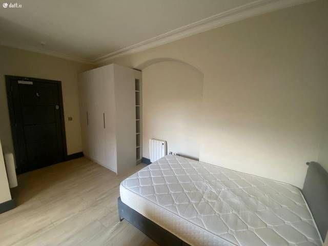 Flat I, North Circular Road, Stoneybatter, Dublin 7