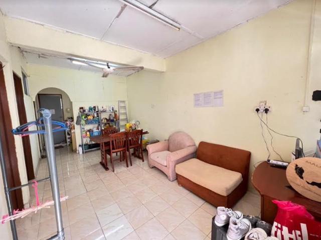 Flat Ikan Sri Serdang Full Tiles Tingkat 4 100 Loan Seri Kembangan
