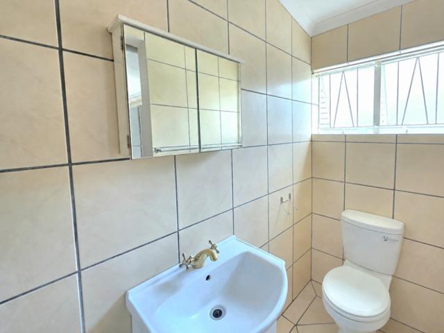 Flat in Annadale