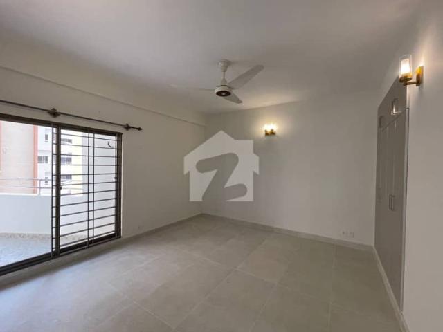 Flat In Askari 5 Sector J For Sale