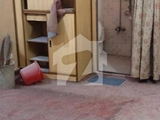 Flat in decent garden block no 07 gulistan e jauhar karachi