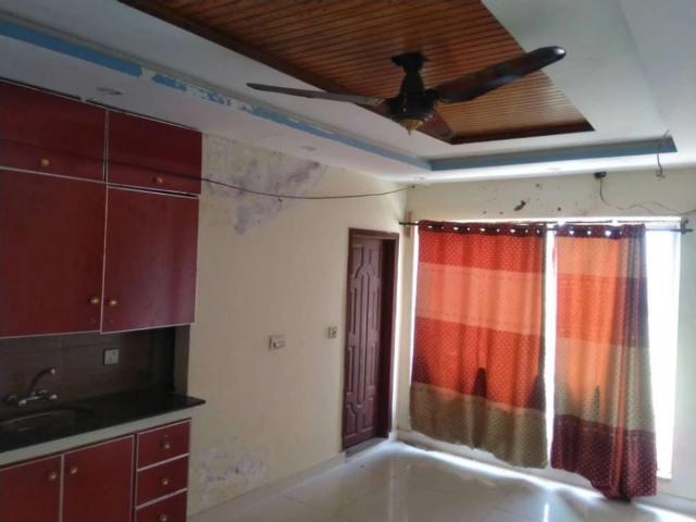 Flat is available for rent in bahria orchard C Block. Lahore Bahria Orchard ID 34489