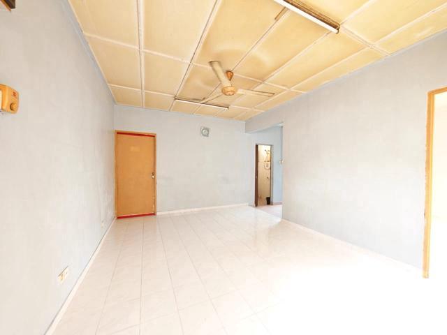 Flat Jalan Nibong Taman Daya