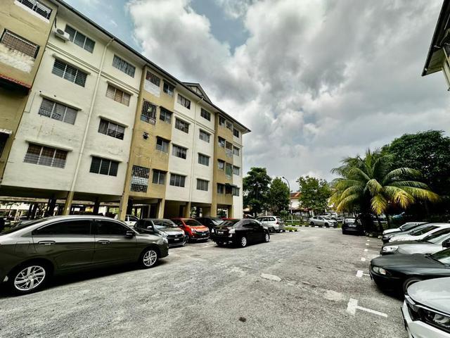 Flat Jasa Blok H Level 1 Low Level Non Bumi Easy Access Area