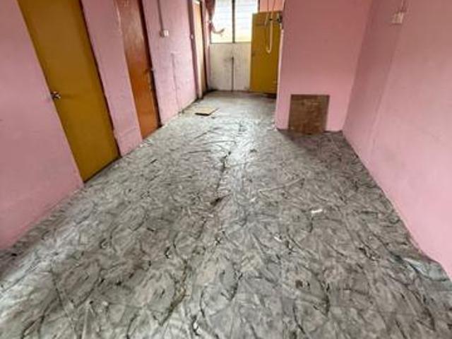 Flat Kulai Rumah Pangsa Kulai Full Loan 2Bed 2Bath 549sqft