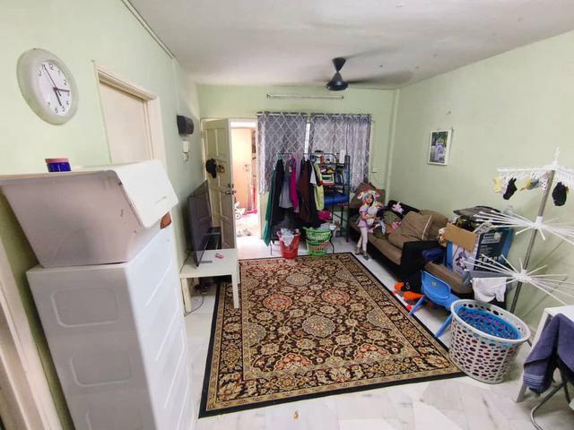 Flat Kemboja Taman Ampang Indah Ampang