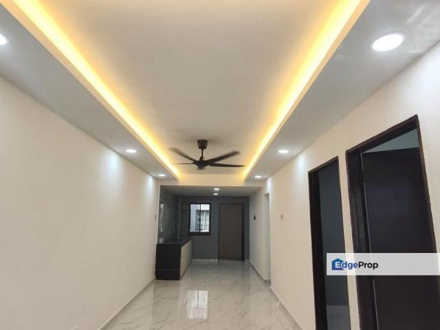 Flat, level 2 in Bandar Seri Alam for sale
