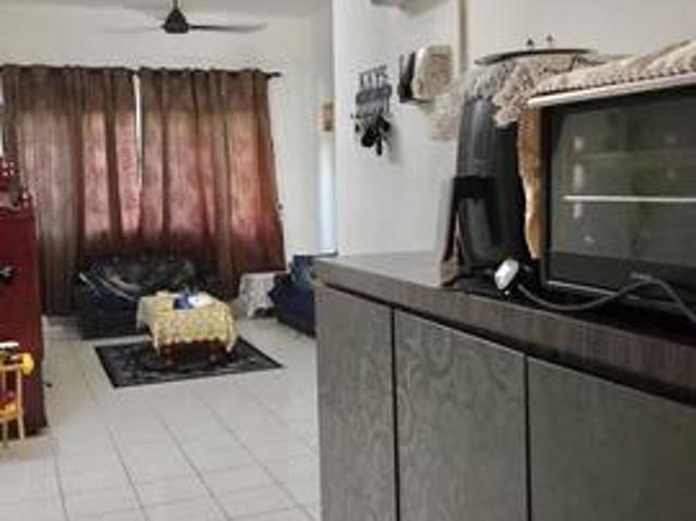 FLAT PULAI UTAMA Level 1 FOR SALE