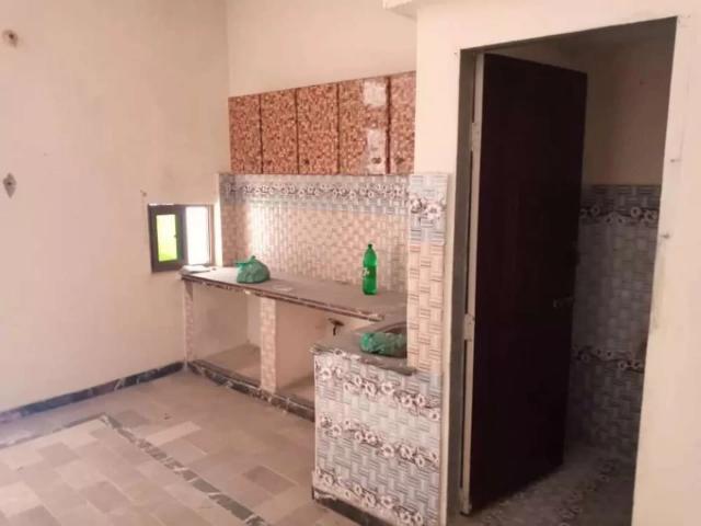 Flat / Paint house sale Karachi Mehmoodabad ID 37405