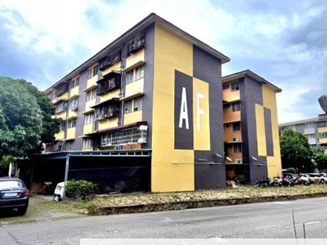 Flat Pandan Indah