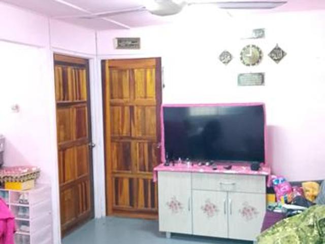 Flat pandan jaya untuk dijual